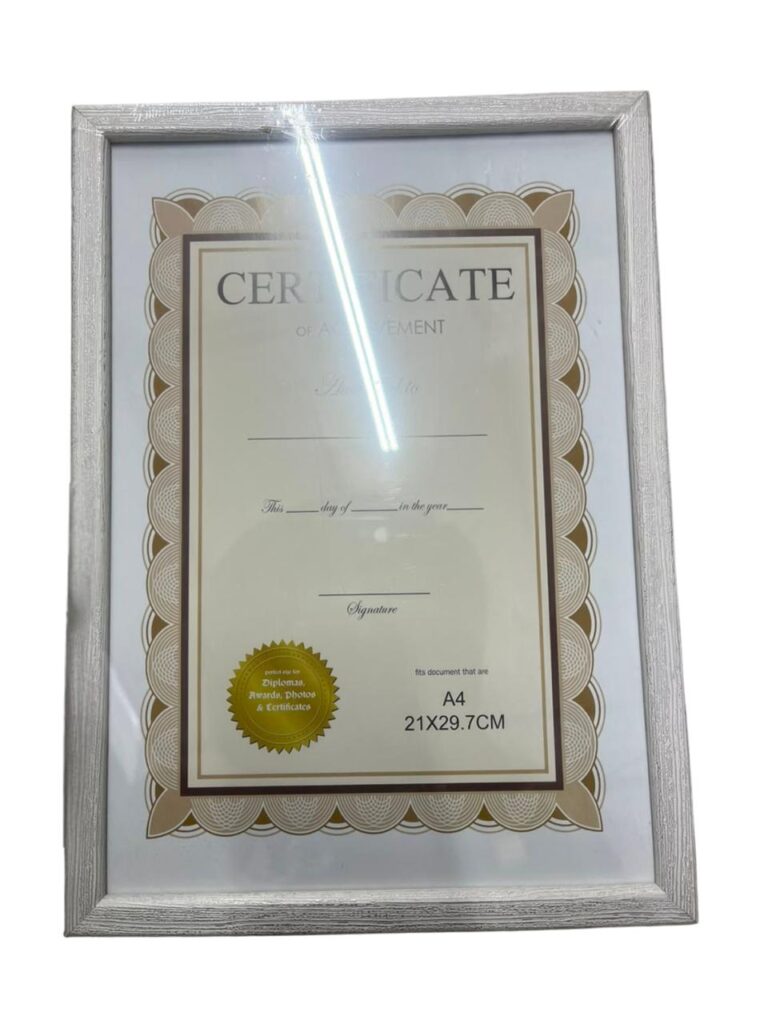 Photo printed &  Wooden Frame (A4)